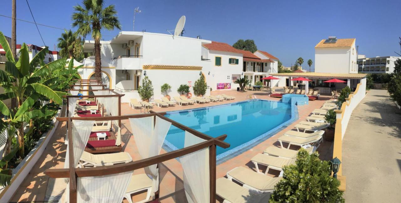 Oasis Beach Club Kávos Eksteriør billede