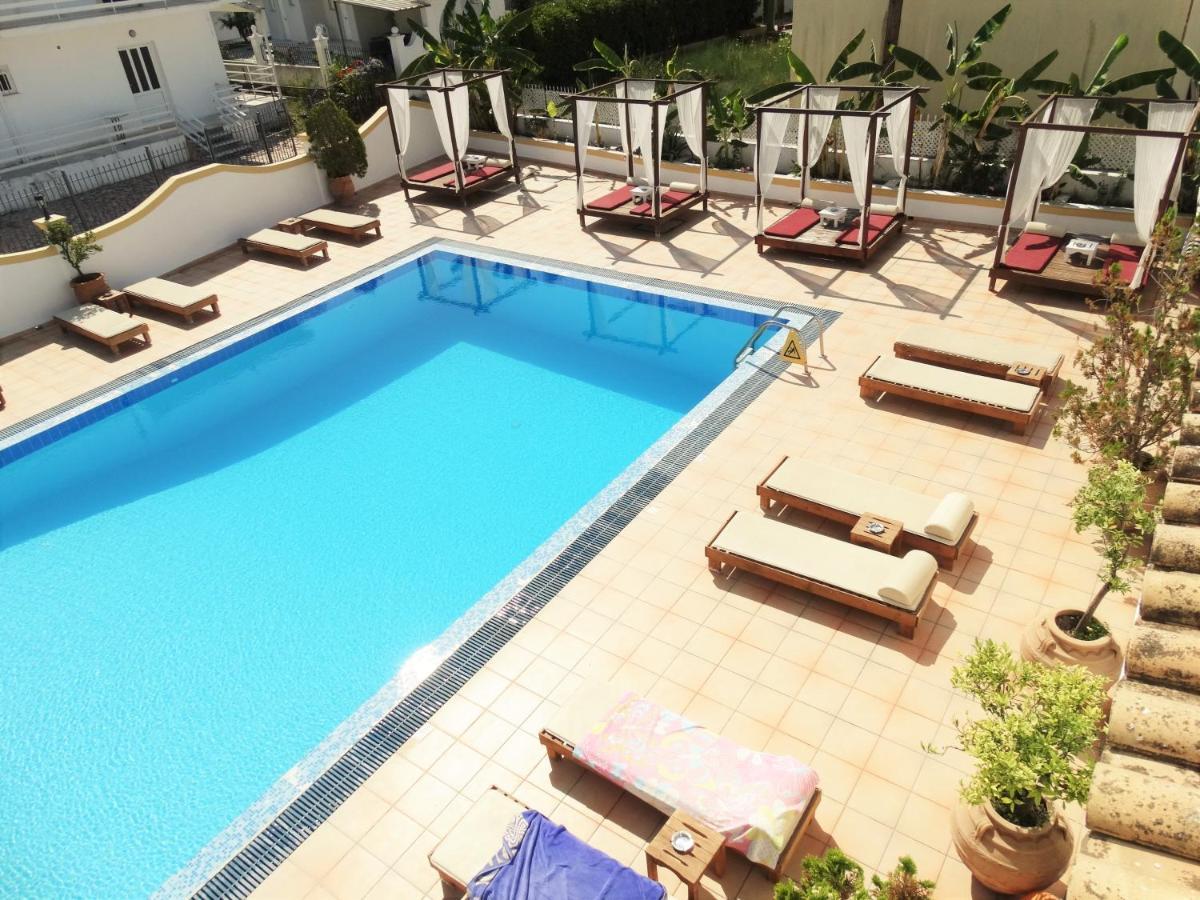 Oasis Beach Club Kávos Eksteriør billede